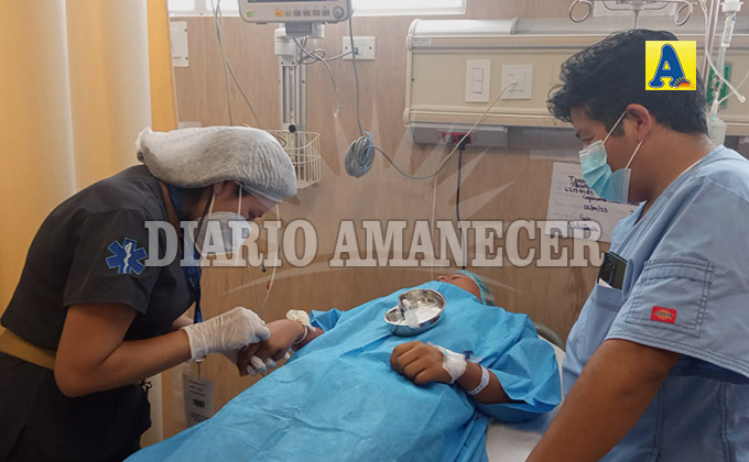 Trasladaron a menor que por accidente ingirió grapa de metal